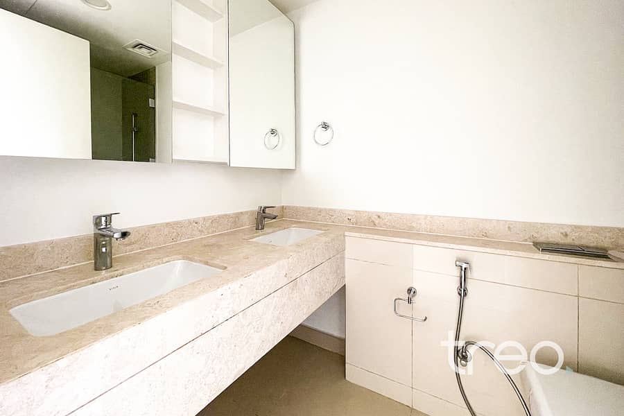 Parkbacking | Vacant Now | Multiple Chqs - Image 19