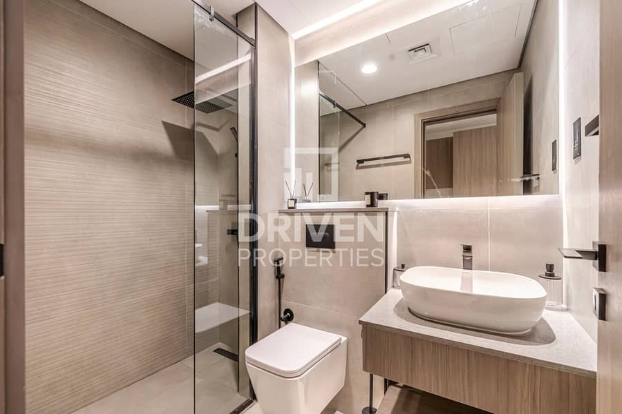 Prime Location | Fully Furnished | Brand New - Image 7