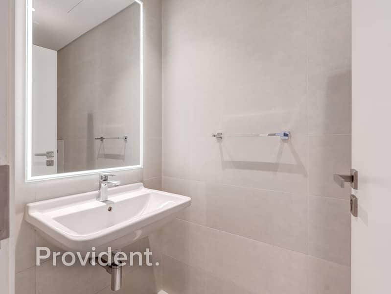 Sea View | Private Beach | Spacious | Waterfront - Image 7