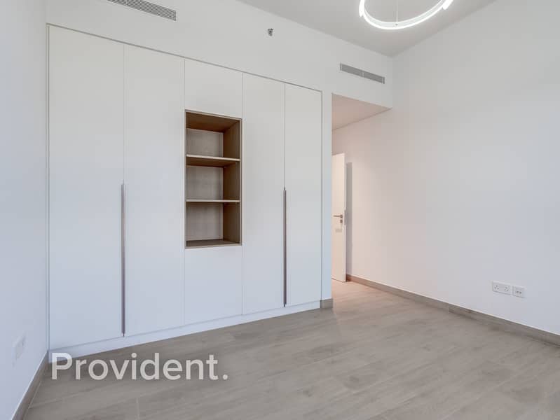 Sea View | Private Beach | Spacious | Waterfront - Image 10