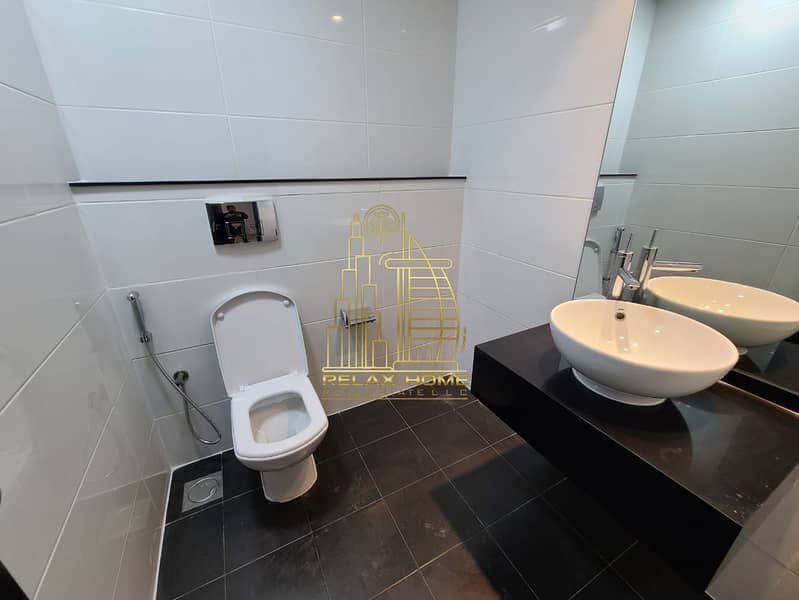 Spacious 2BHK | Ready to Move In | Gym & Pool | Near Metro - Image 14