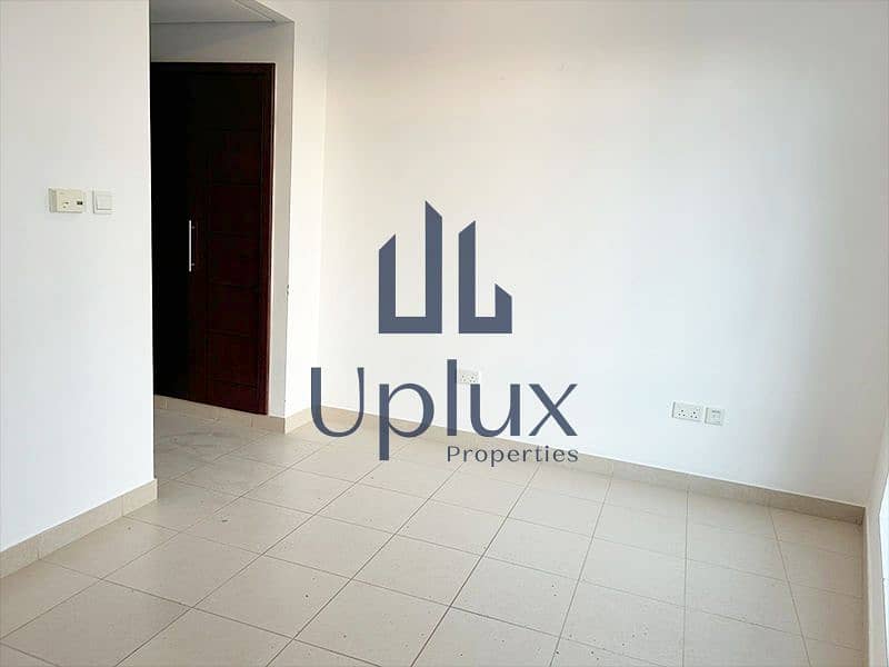 Burj Khalifa View | Chiller Free | Best Location - Image 11