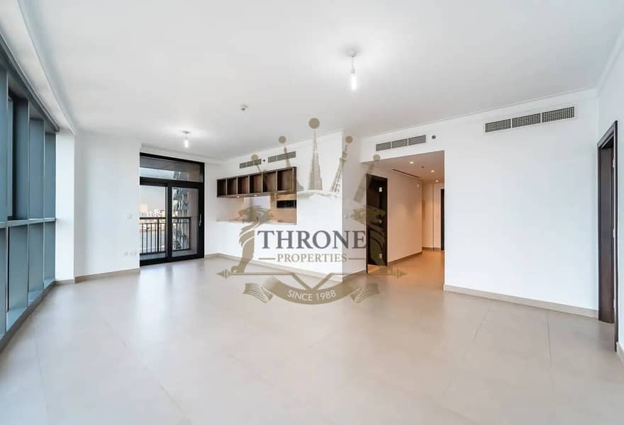 HIGH FLOOR | SKLYLINE AND CREEK VIEW | VACANT