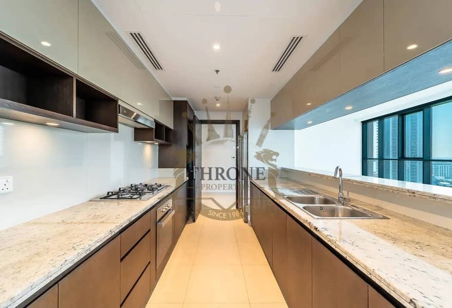 HIGH FLOOR | SKLYLINE AND CREEK VIEW | VACANT - Image 6