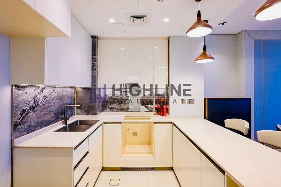 Burj Khalifa View |Furnished Higher Floor | Vacant - Image 11