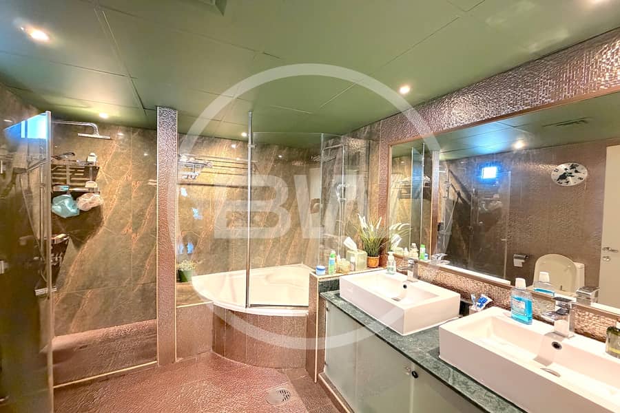 This 4BR Meadows 1 Villa is your next family home - Image 14