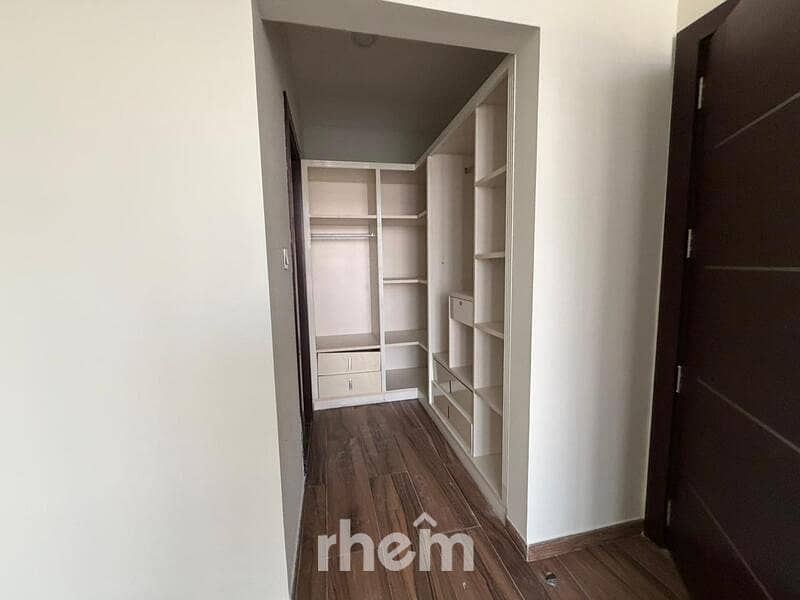 Family Friendly | Exclusive | 4BR plus Maids - Image 11