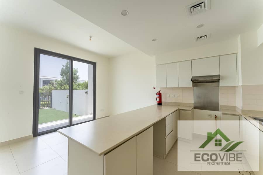 Spacious 4BHK Villa for Rent | Unfurnished | Family-Friendly Community