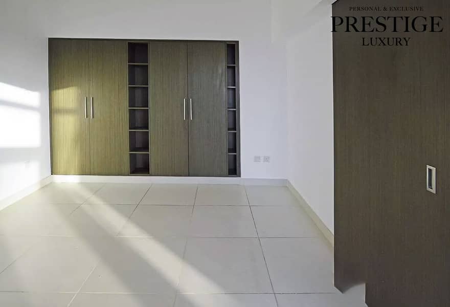 Studio | Unfurnished | Ready | Prime Location - Image 8