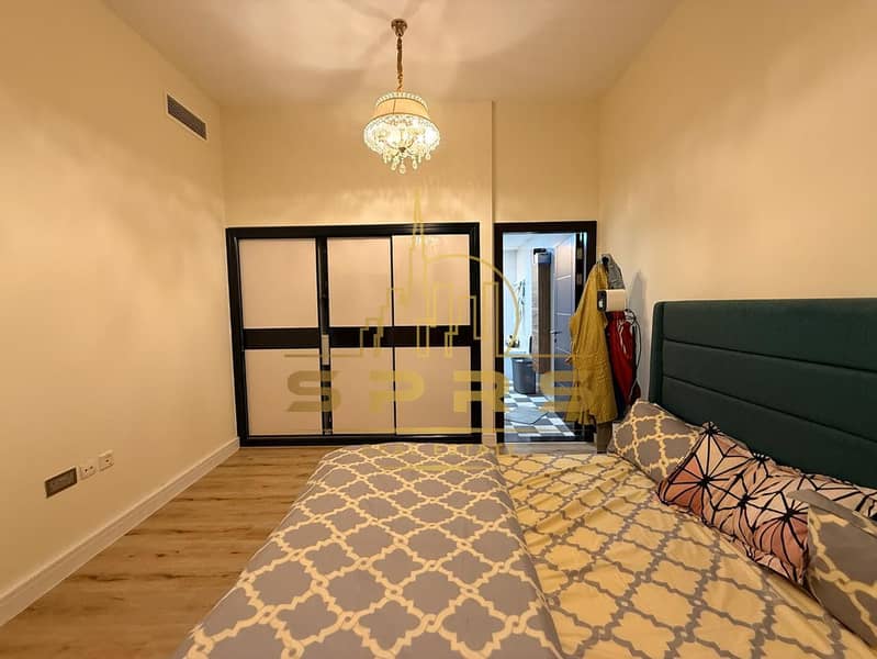 2 Parkings | Spacious | Bright Layout - Image 8