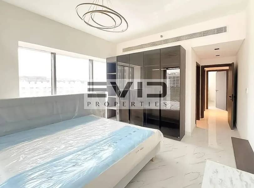 2BR+Huge Study/Fully Furnished/ Motivated Seller