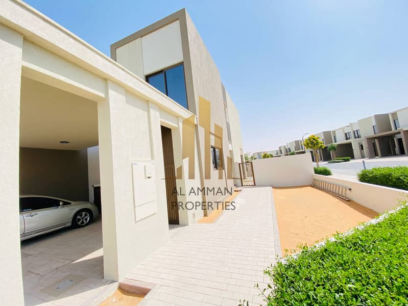 Corner 4 Bedroom Plus Maid Large Size Unit - Image 13