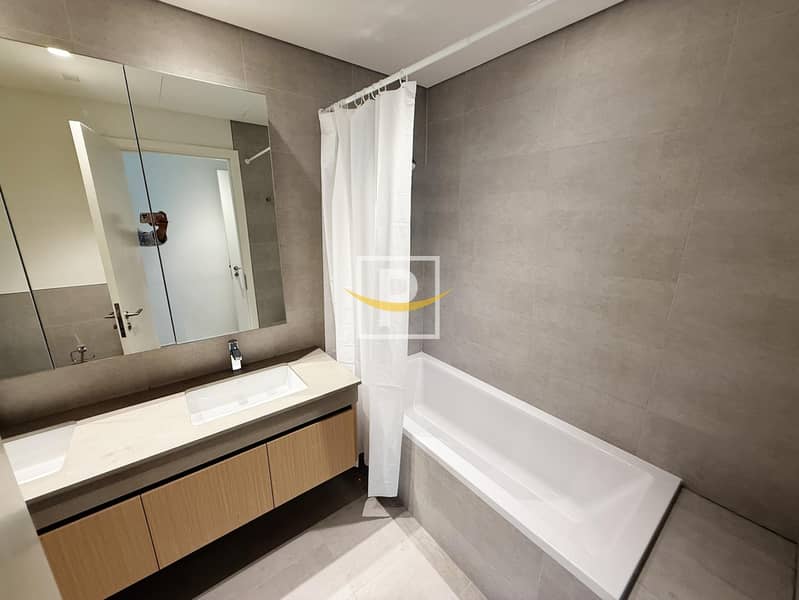 Premium corner unit overlooking Creek Beach | Best price - Image 9