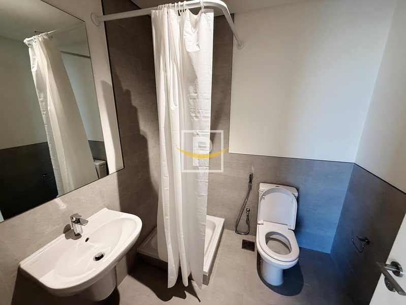 Premium corner unit overlooking Creek Beach | Best price - Image 12