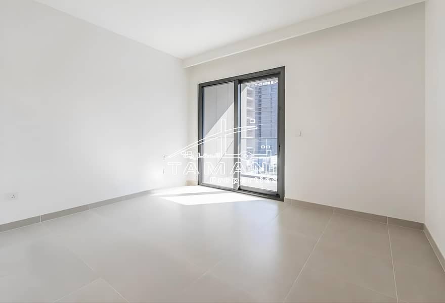 Brand new Sea view Multiple options - Image 9