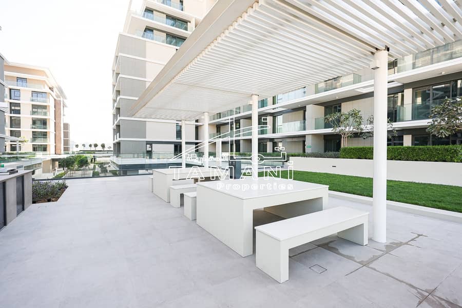 Brand new Sea view Multiple options - Image 28