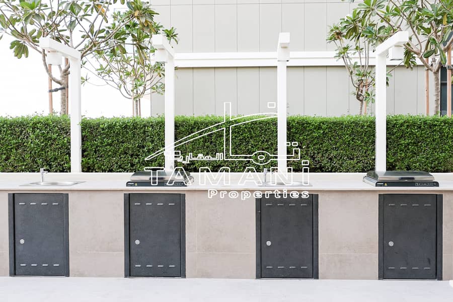 Brand new Sea view Multiple options - Image 29