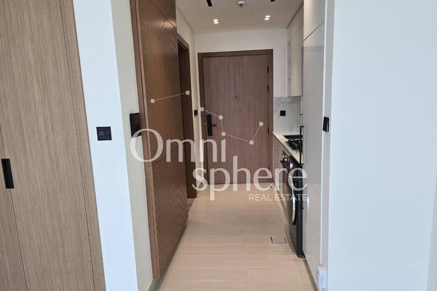 Brand New | Smart Home System | Mid Floor | Rented