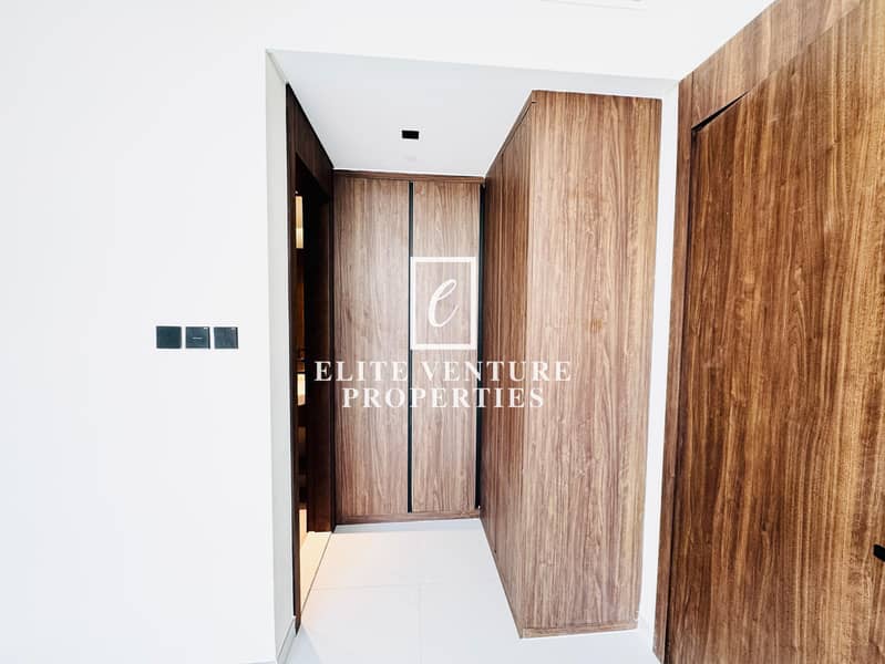 VACANT | 2 BEDROOM | SPACIOUS | PRIME LOCATION