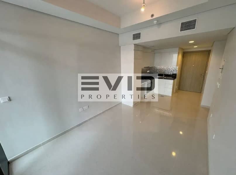 Hot Deal / High Floor / Unique Layout