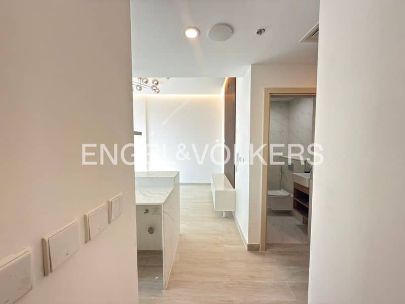 Brande New | High Floor | Ultra Modern - Image 7