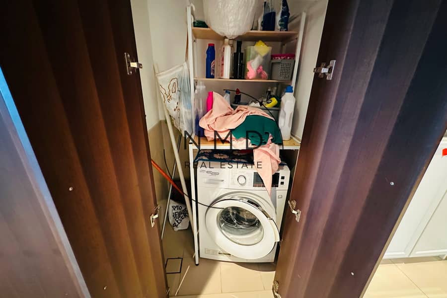 BURJ VIEW | FURNISHED | LARGE LAYOUT - Image 32