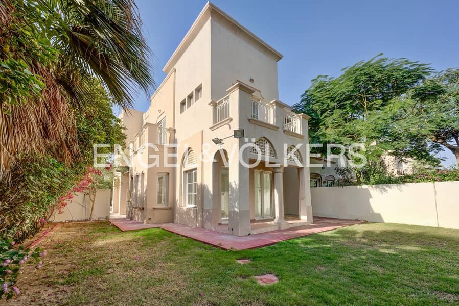 Natural Light | Lake View | Available Now