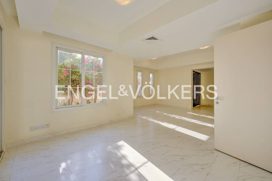 Natural Light | Lake View | Available Now