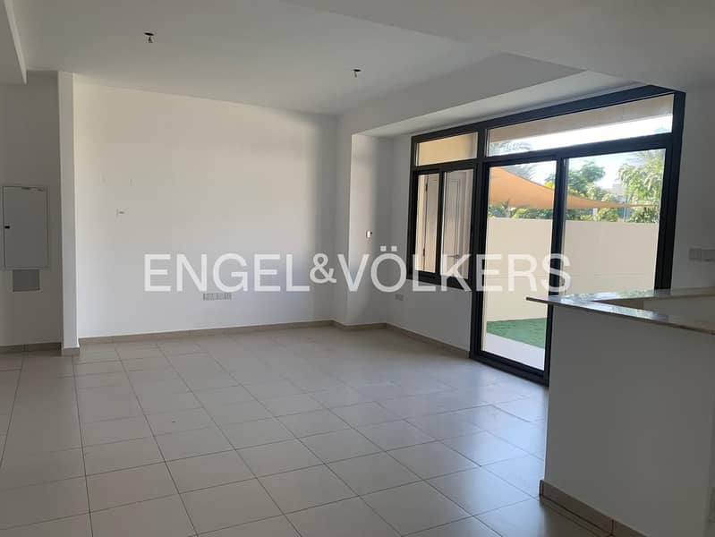 Landscaped | Facing Amenities | Single Row