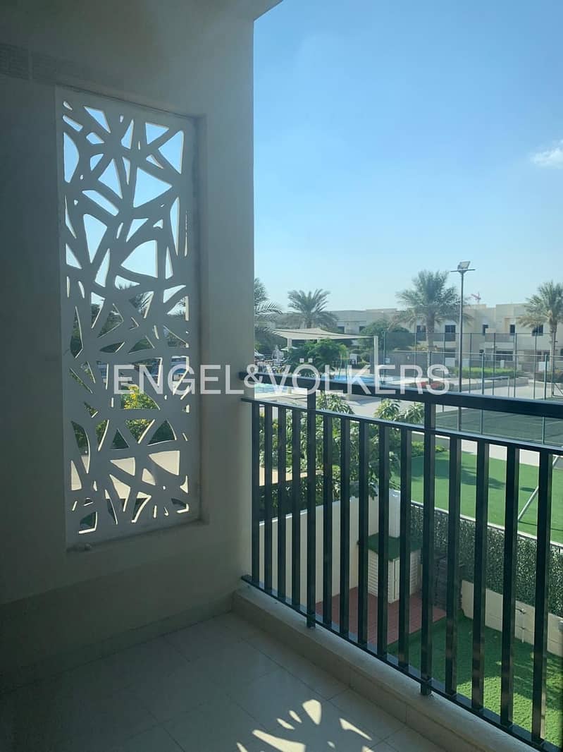 Landscaped | Facing Amenities | Single Row - Image 12