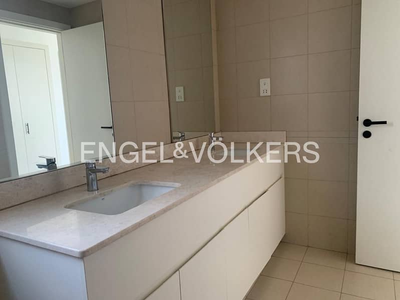 Landscaped | Facing Amenities | Single Row - Image 15