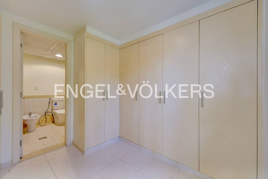 Natural Light | Lake View | Available Now - Image 14