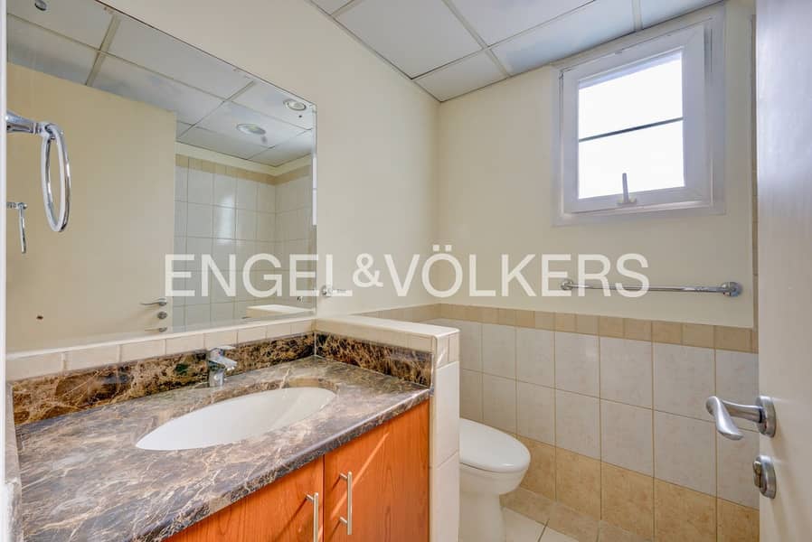 Natural Light | Lake View | Available Now - Image 16