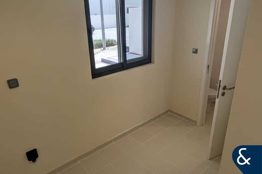 Brand New I Landscaped I Single Row | 3 Beds