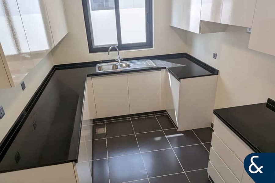 Brand New I Landscaped I Single Row | 3 Beds - Image 6