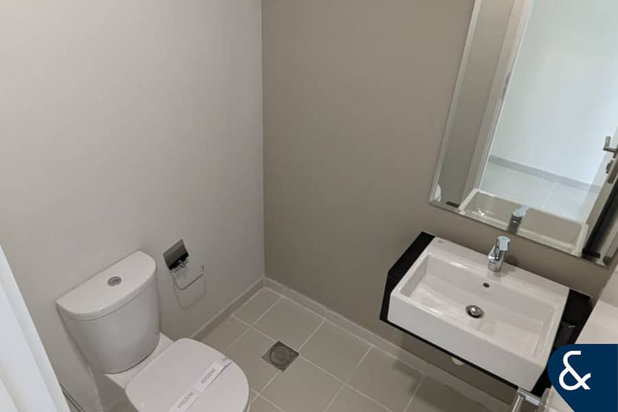 Brand New I Landscaped I Single Row | 3 Beds - Image 8