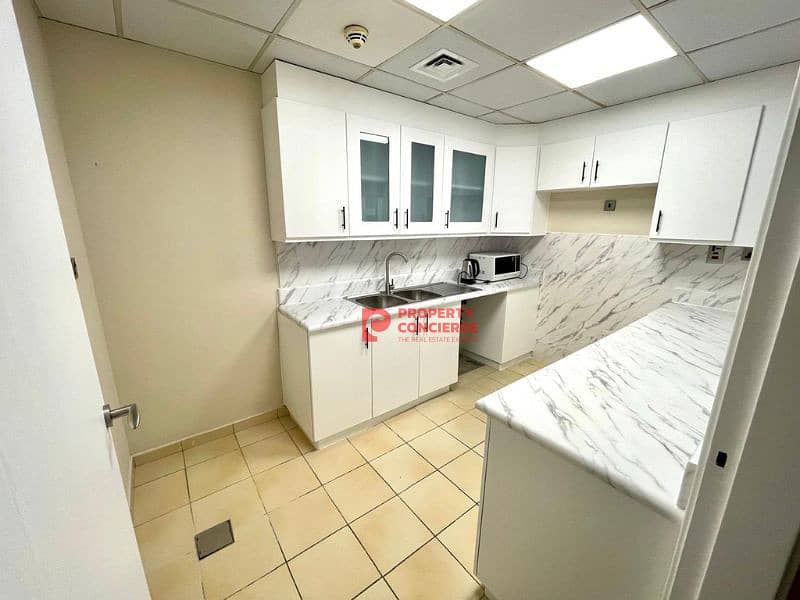 Partial Sea View I Fully Upgraded I Near to Beach - Image 9