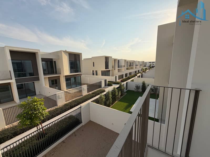 Luxury 3 Bedroom + Maid | Prime Single Row | Park Facing - Image 22