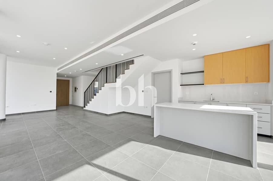 Great Location | Vacant on Transfer | Spacious - Image 6