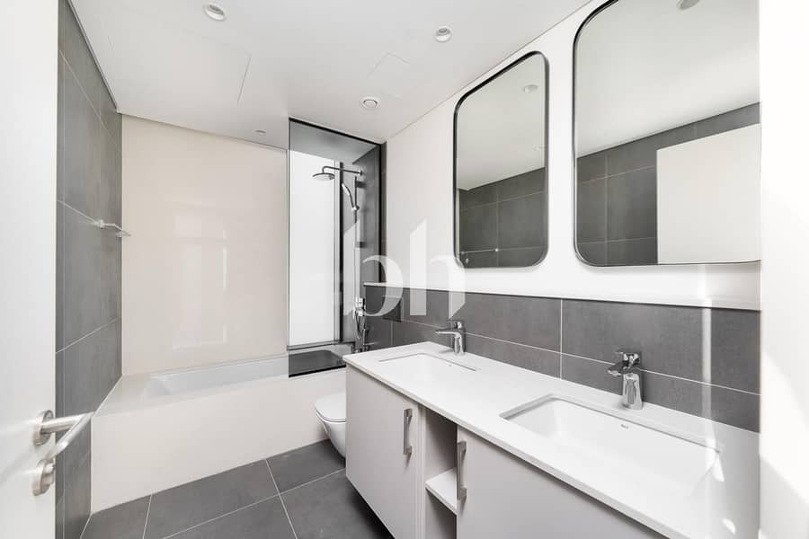 Great Location | Vacant on Transfer | Spacious - Image 14