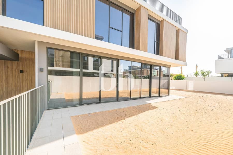 Great Location | Vacant on Transfer | Spacious - Image 24