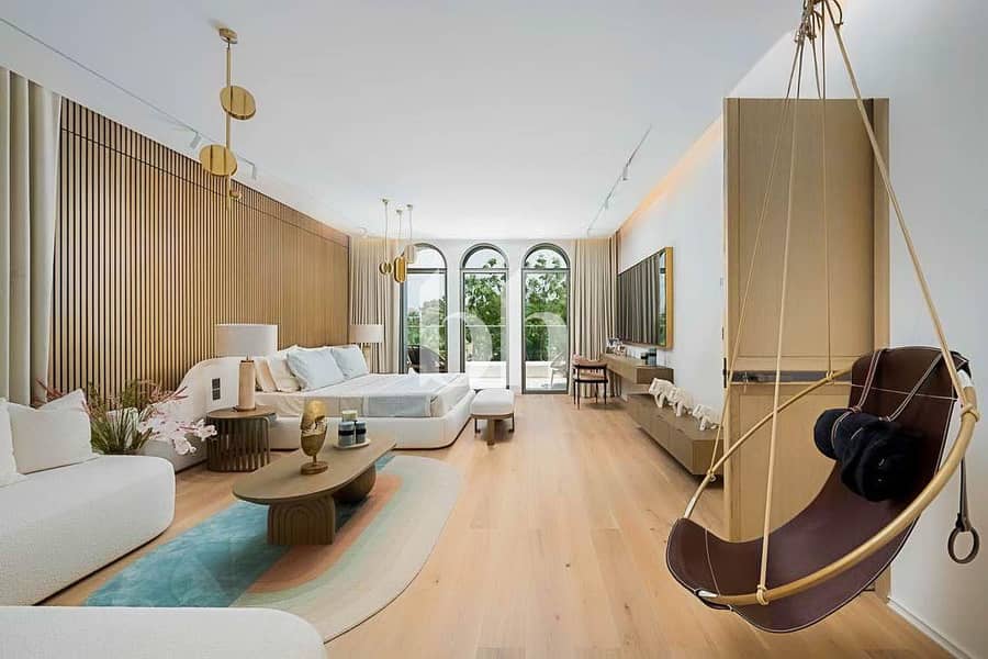 Brand New Upgraded | Garden Hall | Skyline Views