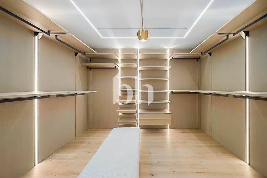 Brand New Upgraded | Garden Hall | Skyline Views - Image 10