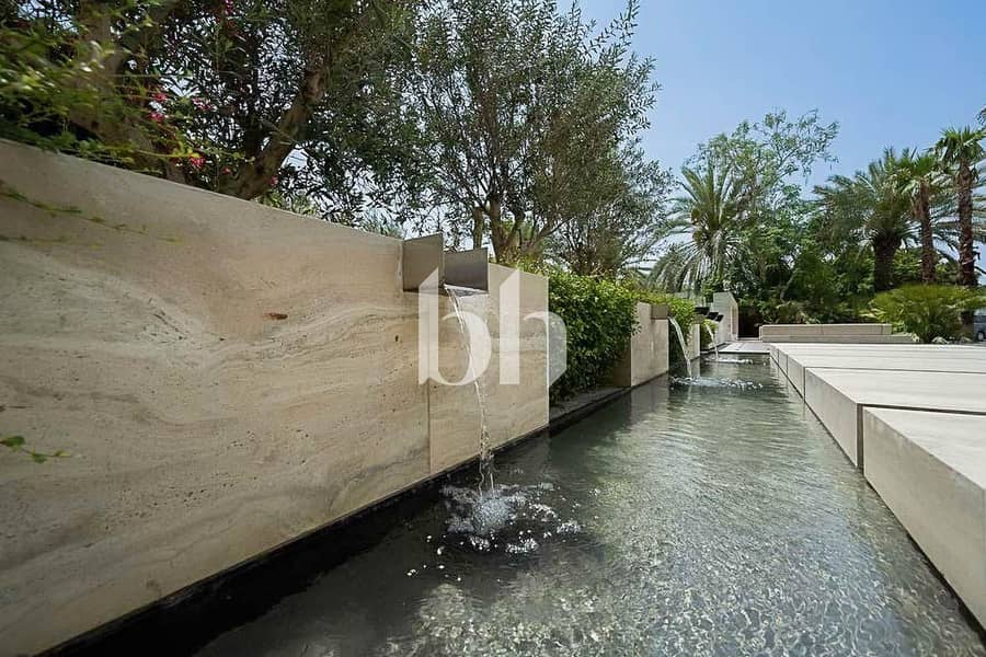 Brand New Upgraded | Garden Hall | Skyline Views - Image 19