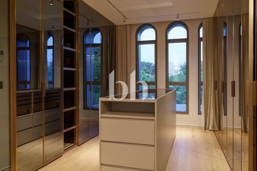 Brand New Upgraded | Garden Hall | Skyline Views - Image 27