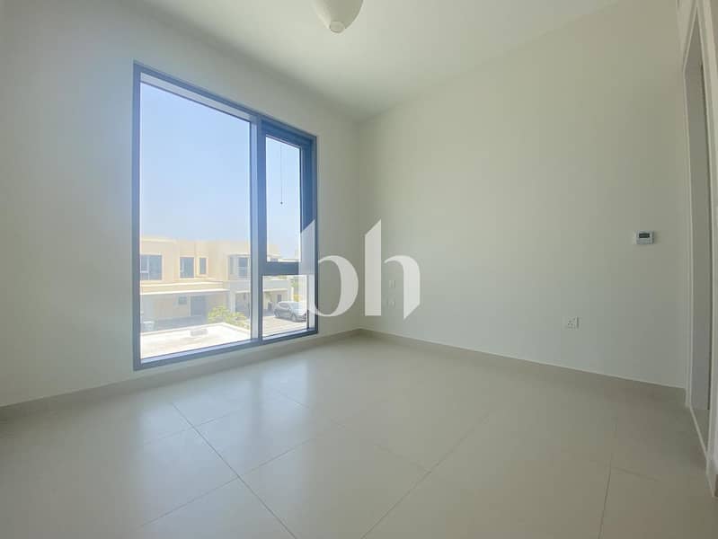 Available January | Maintenance Contract | Landscaped - Image 6