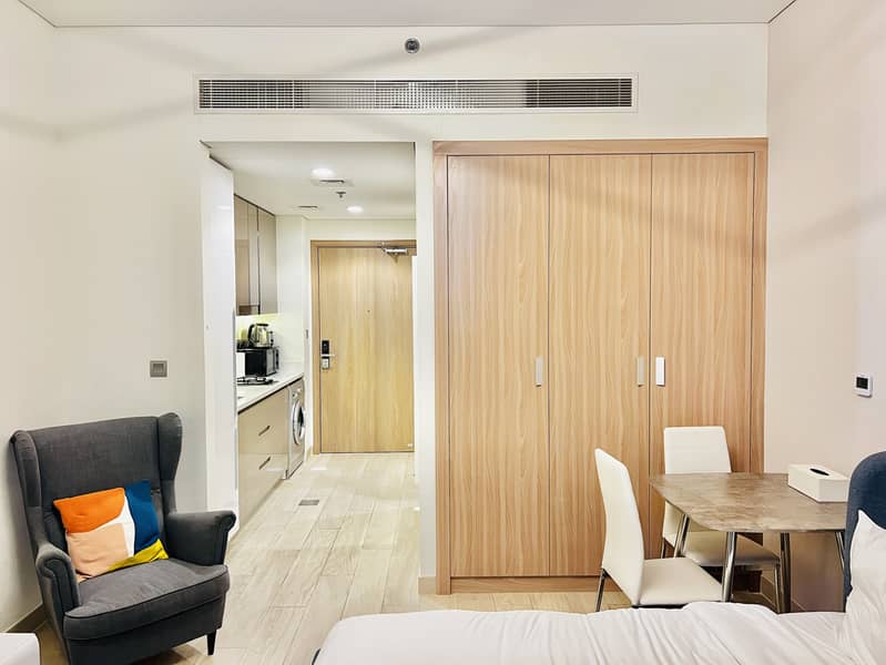 Same Like New // Spacious Furnished Studio Just 60k Rent 4 Cheques - Image 7