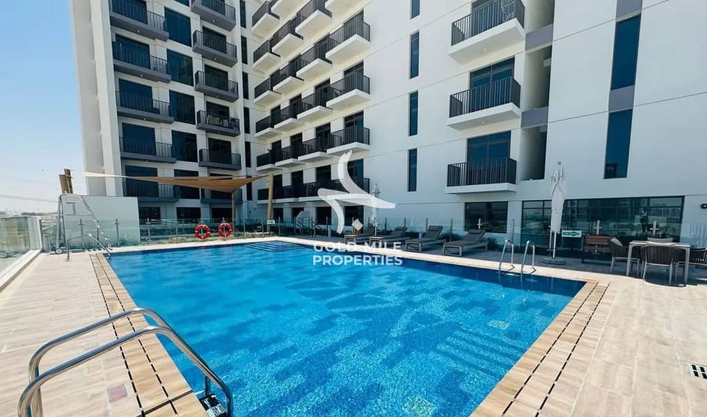 Prime Location - Ready to Move - Brand New - Image 6