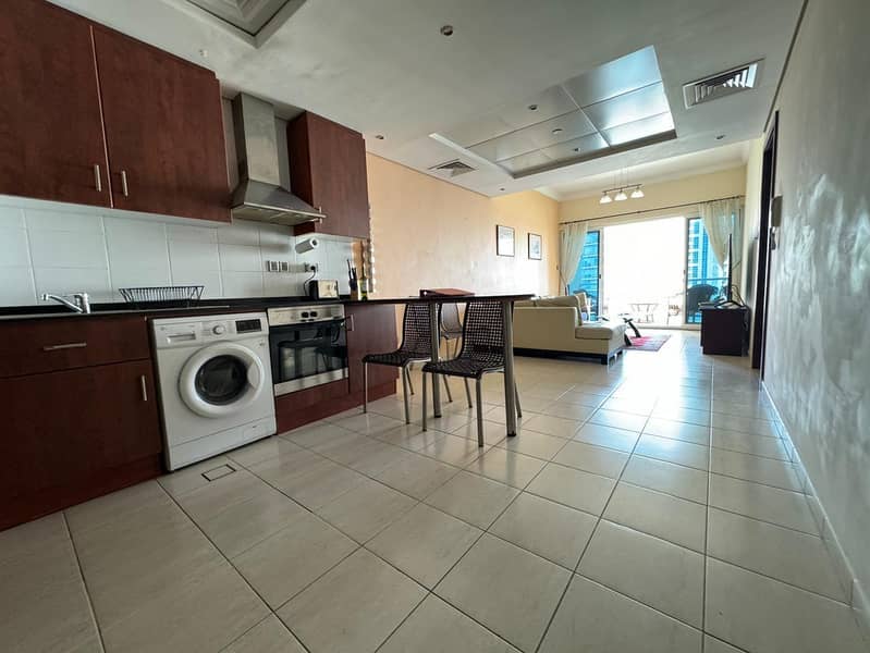 Lake View 1BR | 3 Min to Metro | Bright Apartment - Image 13