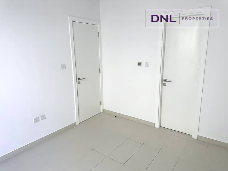 Lowest Price | Vacant | Spacious Layout - Image 6